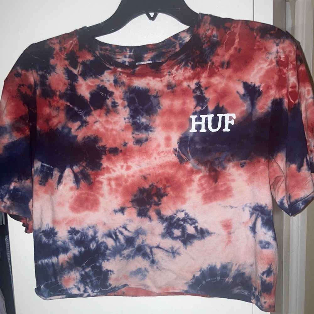 Tie dye, girls huf cropped tee